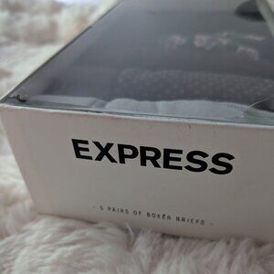 Express Men’s Boxer Briefs – 5 Pack – Size Medium – NWT